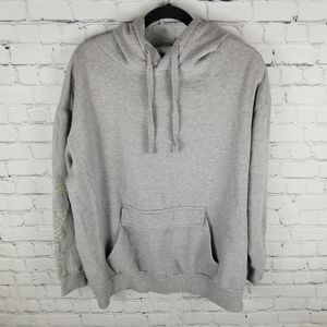 KENDALL & KYLIE | spellout kangaroo pocket hoodie
